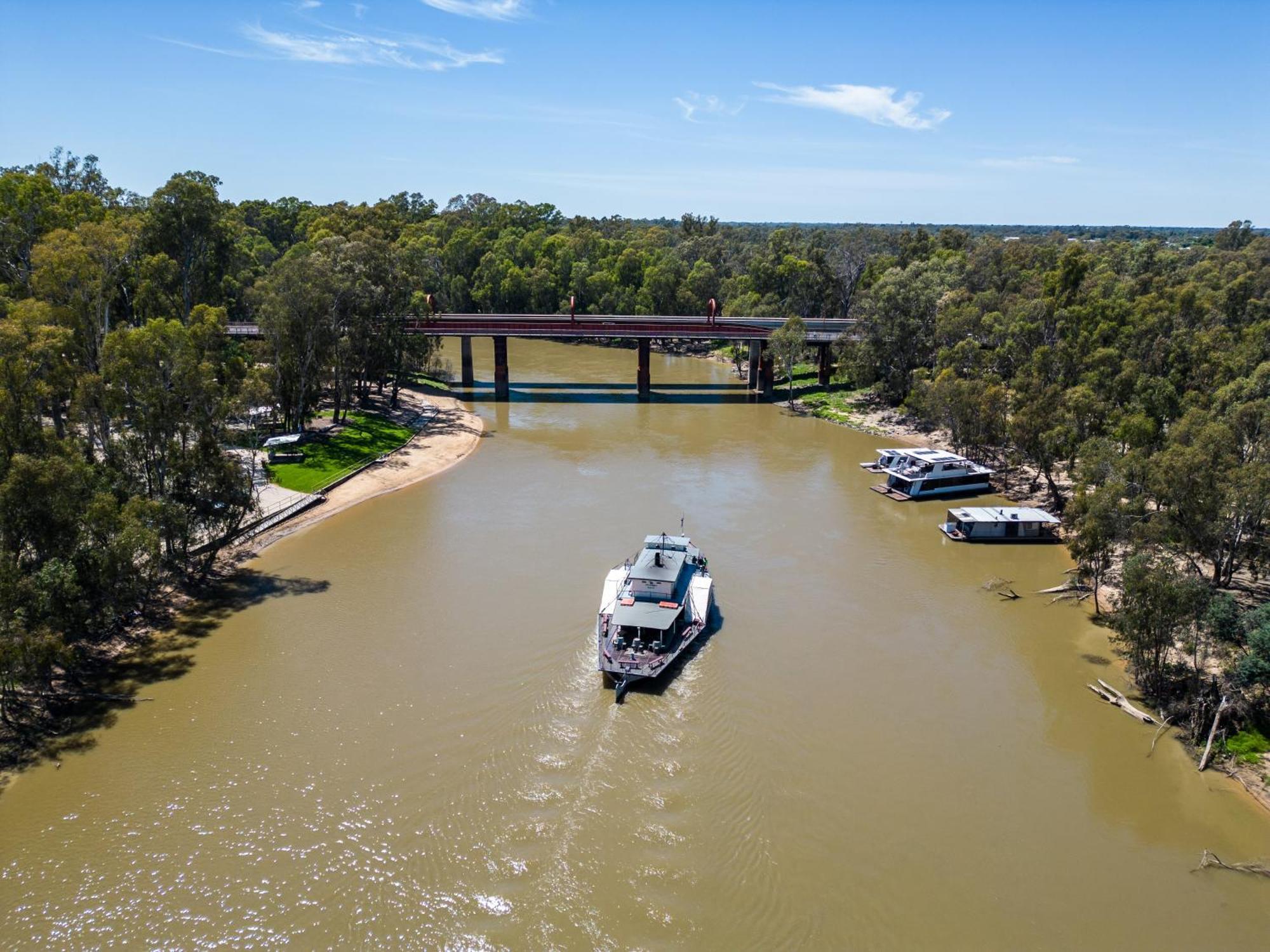 Tasman Holiday Parks - Moama On The Murray Exteriör bild
