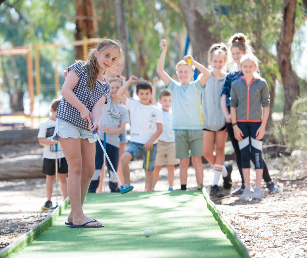 Tasman Holiday Parks - Moama On The Murray Exteriör bild